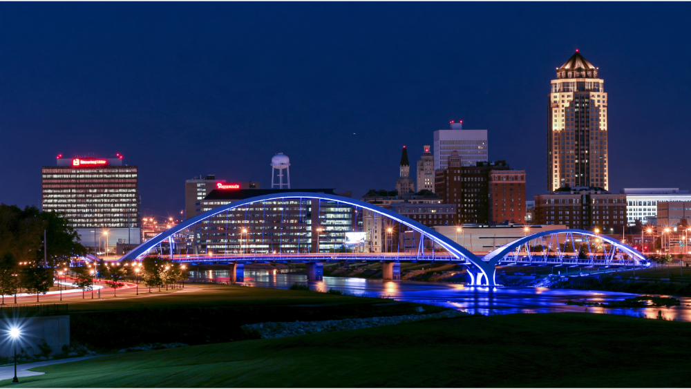 West Des Moines vs. Downtown Des Moines: What's the Difference?