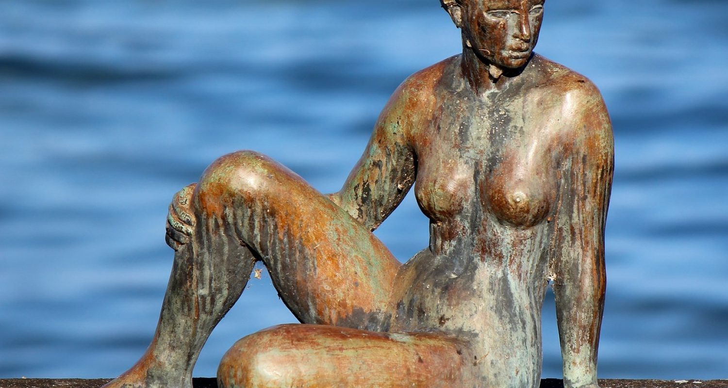 sculpture-507342_1280